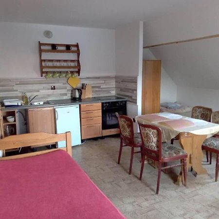 Ferienwohnung Apartman Police nad Metují Exterior foto